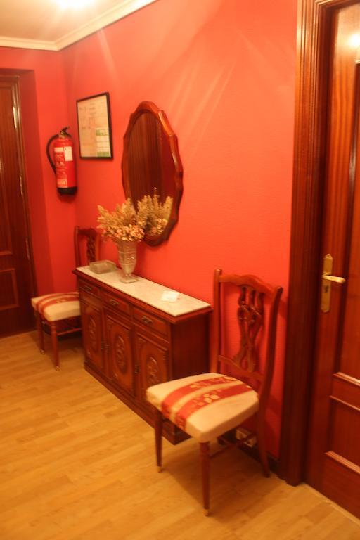 Hostal Temino Burgo Exteriör bild